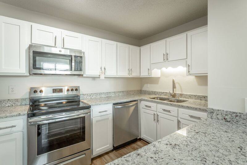 Apartment for rent at 127 Goodson Ave #3, Chattanooga, TN 37405