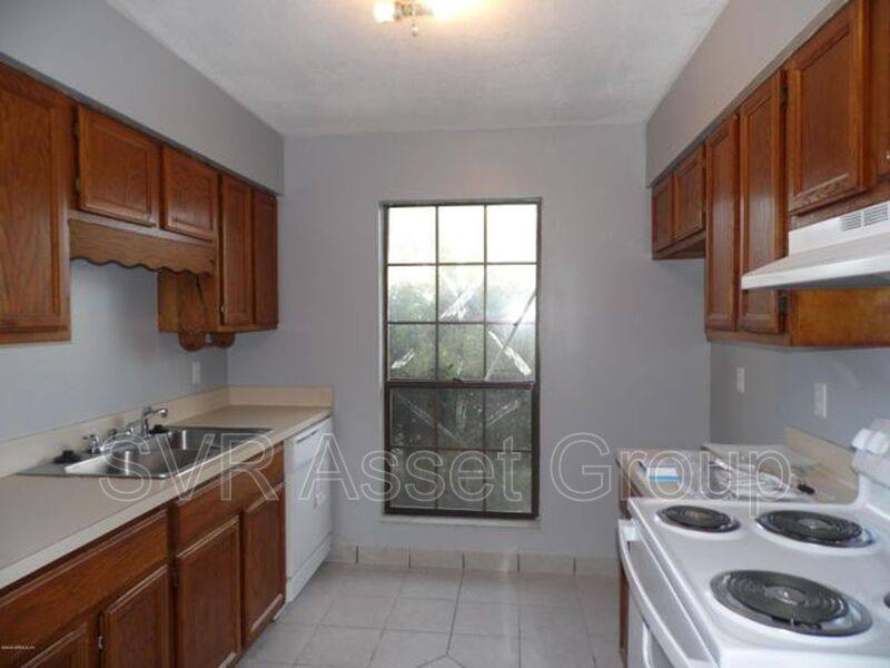 Townhouse for rent at 6024 Duclay Rd, Jacksonville, FL 32244