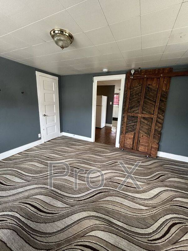 Apartment for rent at 107 W Lindburg, Pittsburg, KS 66762