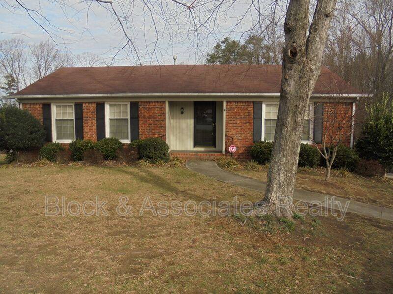 House for rent at 2314 Dover Place, High Point, NC 27265