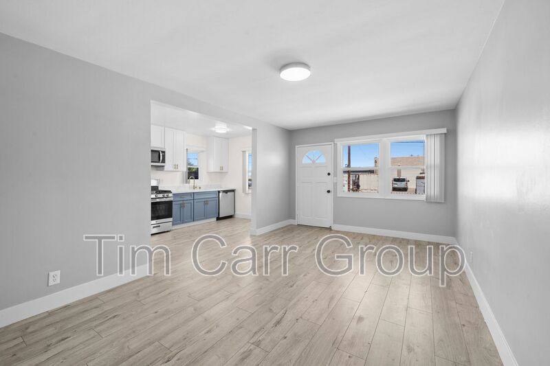 House for rent at 1612 Orange Ave, Costa Mesa, CA 92627