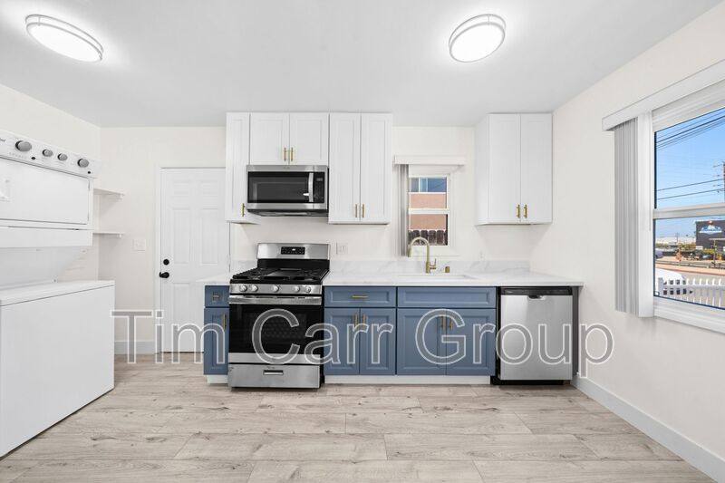 House for rent at 1612 Orange Ave, Costa Mesa, CA 92627