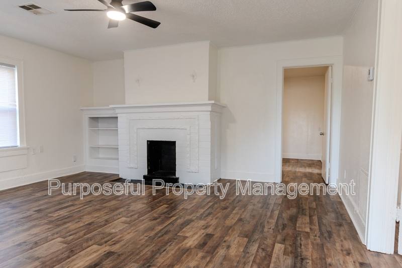 House for rent at 1609 NE 18th St, Oklahoma City, OK 73111