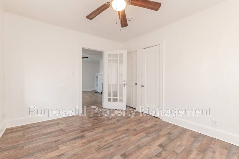 House for rent at 1609 NE 18th St, Oklahoma City, OK 73111