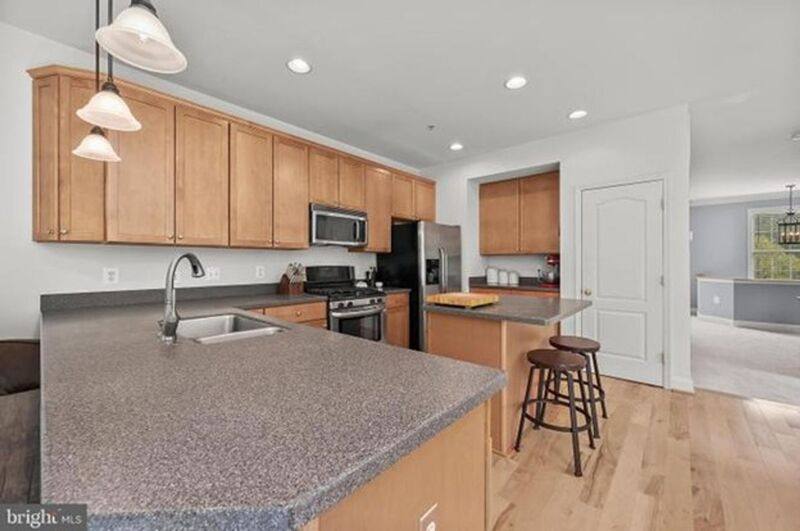 Townhouse for rent at 9134 Marlove Oaks Lane, Owings Mills, MD 21117