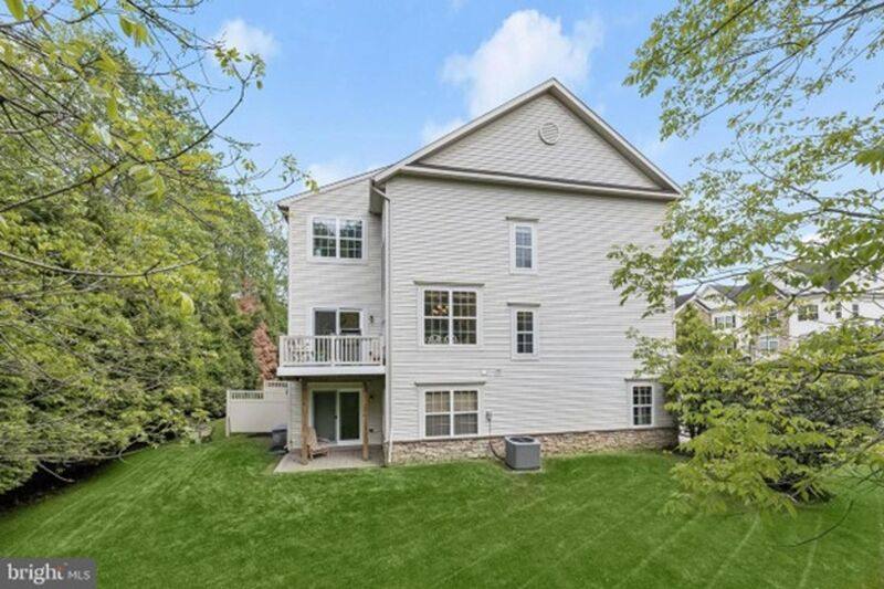 Townhouse for rent at 9134 Marlove Oaks Lane, Owings Mills, MD 21117