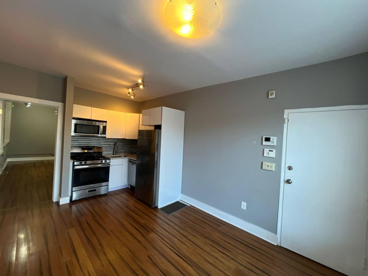 Apartment for rent at 588 E St, New Haven, CT 06511