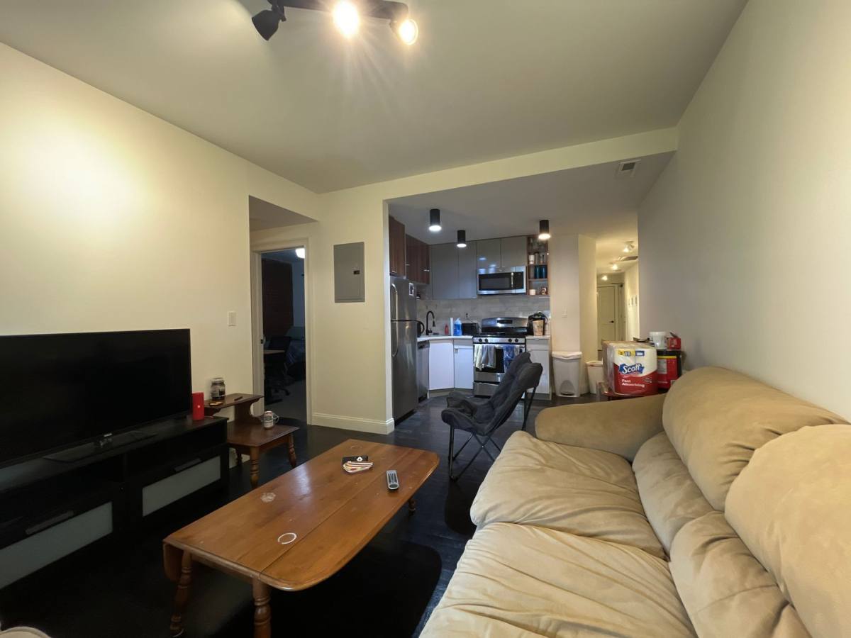 Apartment for rent at 516 Orange St, New Haven, CT 06511