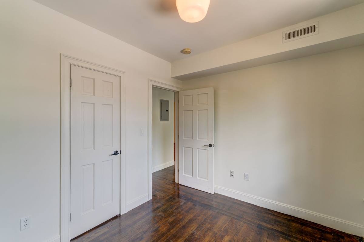Apartment for rent at 516 Orange St, New Haven, CT 06511
