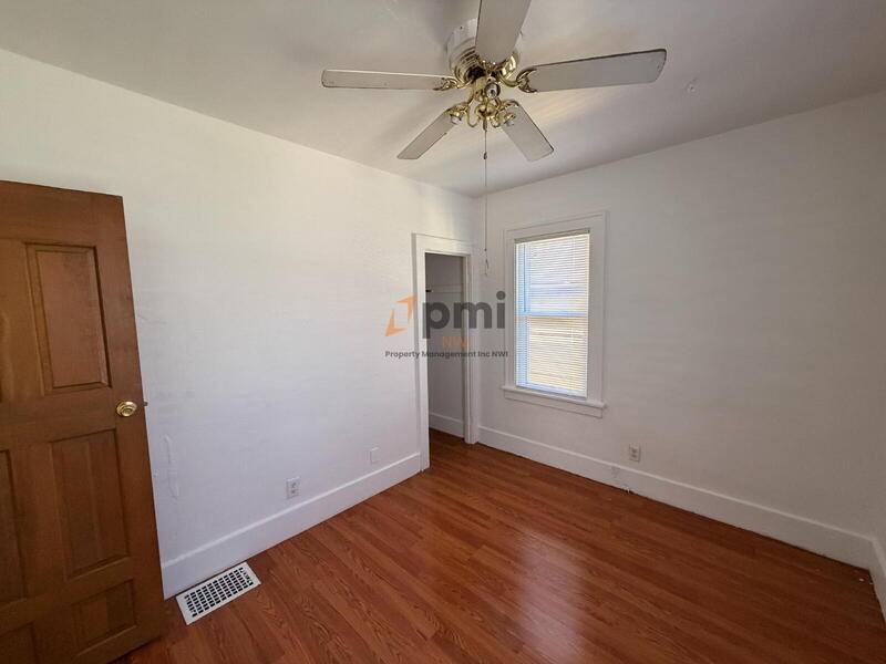House for rent at 215 N Woodland Ave, Michigan City, IN 46360