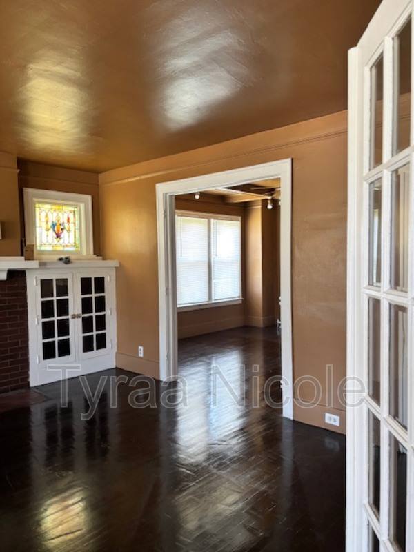 House for rent at 4915 Maplewood Ave, Detroit, MI 48204