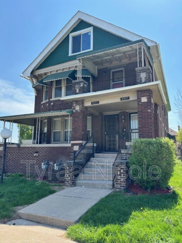 House for rent at 4915 Maplewood Ave, Detroit, MI 48204