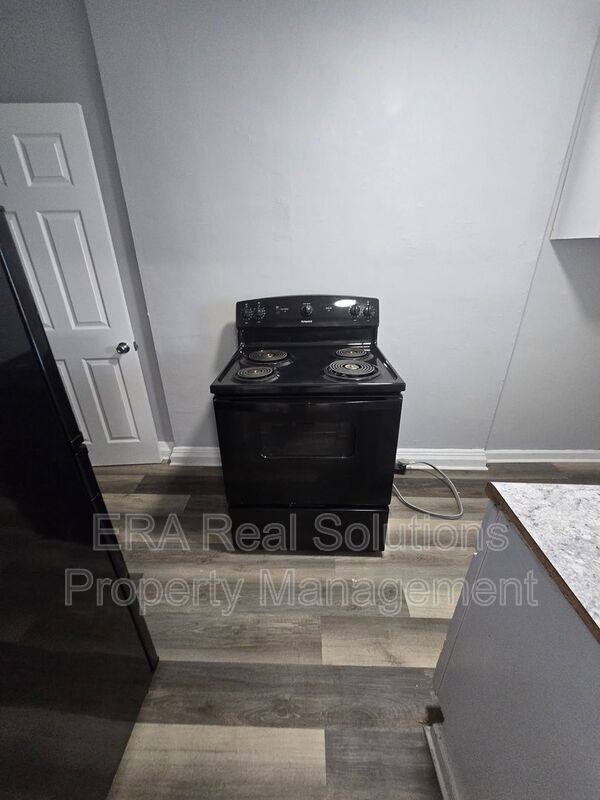 Apartment for rent at 1577 Cordell Ave, Columbus, OH 43211