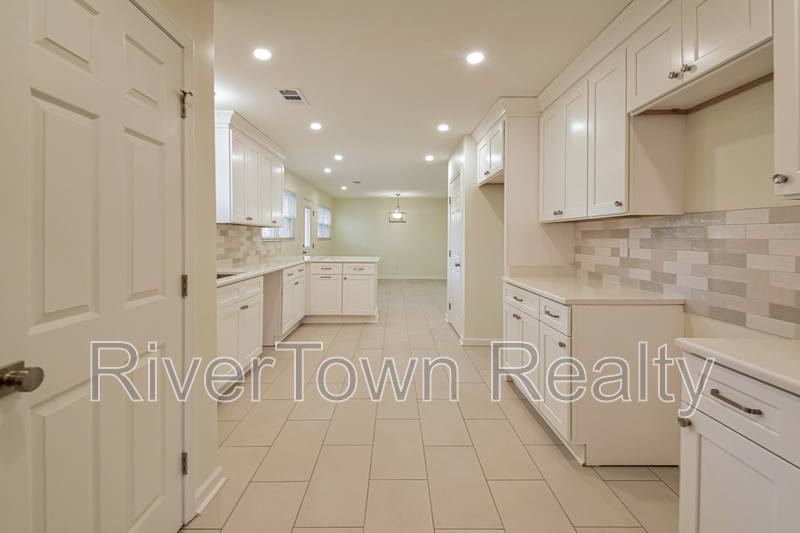 House for rent at 277 S Mount Pleasant Rd, Collierville, TN 38017