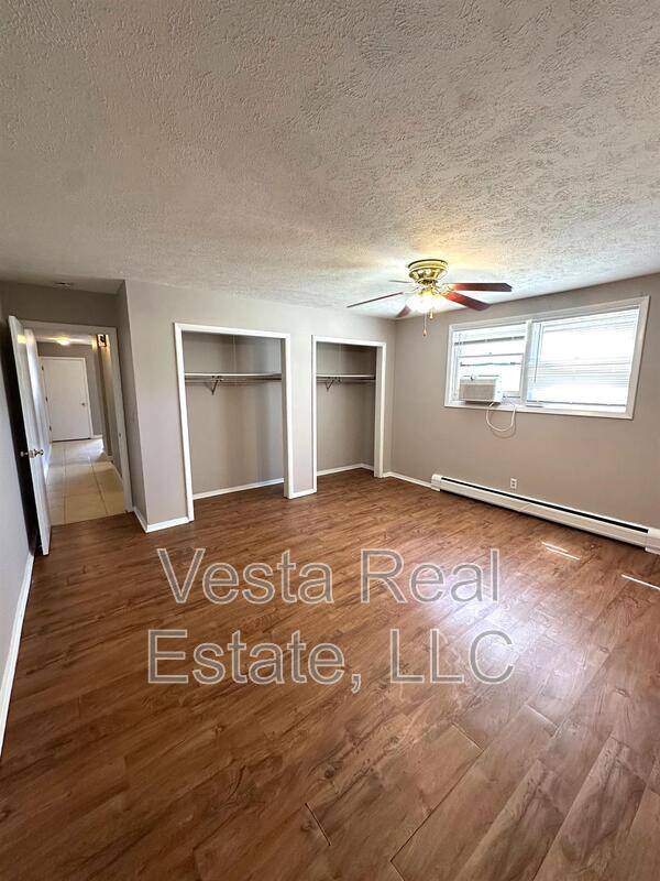 Apartment for rent at 1007 Sheryl Lane, Normal, IL 61761