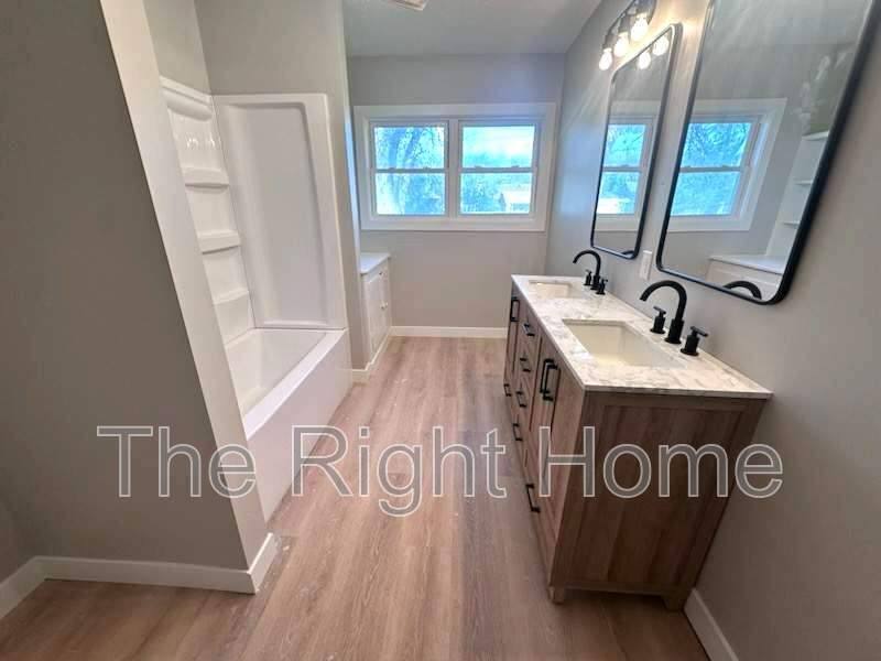 House for rent at 4525 N 70th St, Lincoln, NE 68507