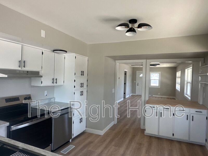 House for rent at 4525 N 70th St, Lincoln, NE 68507