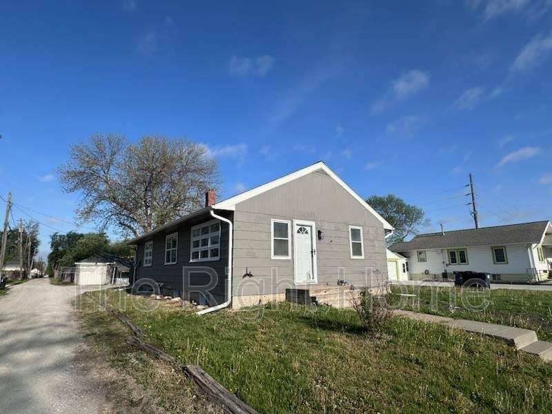 House for rent at 4525 N 70th St, Lincoln, NE 68507