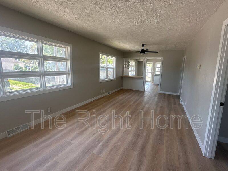 House for rent at 4525 N 70th St, Lincoln, NE 68507