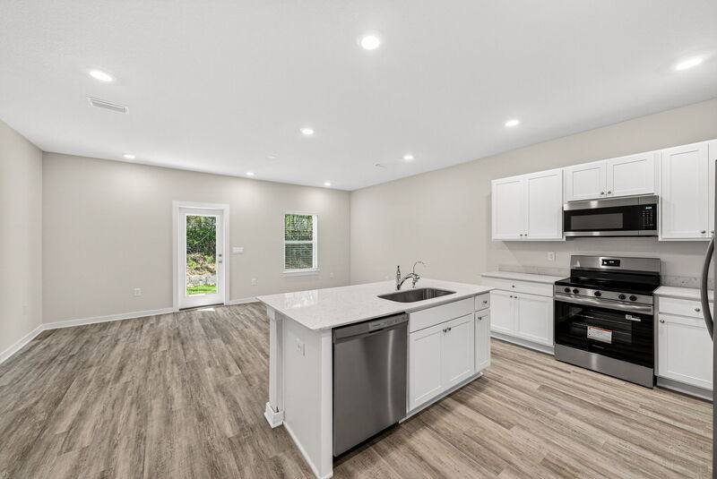 Townhouse for rent at 51 S Main Deck Dr, Freeport, FL 32439