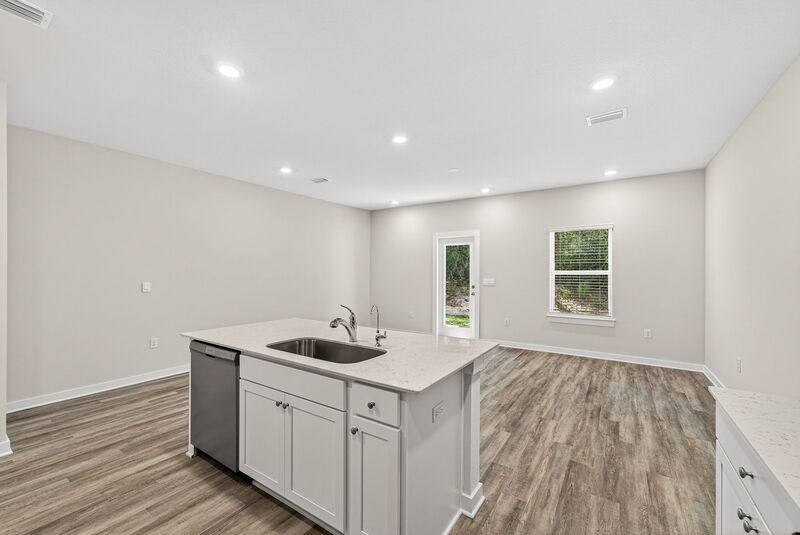 Townhouse for rent at 51 S Main Deck Dr, Freeport, FL 32439
