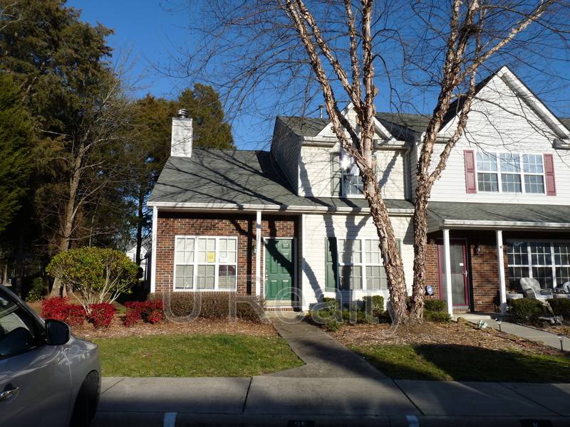Townhouse for rent at 2205 Cigar Court, Charlotte, NC 28273