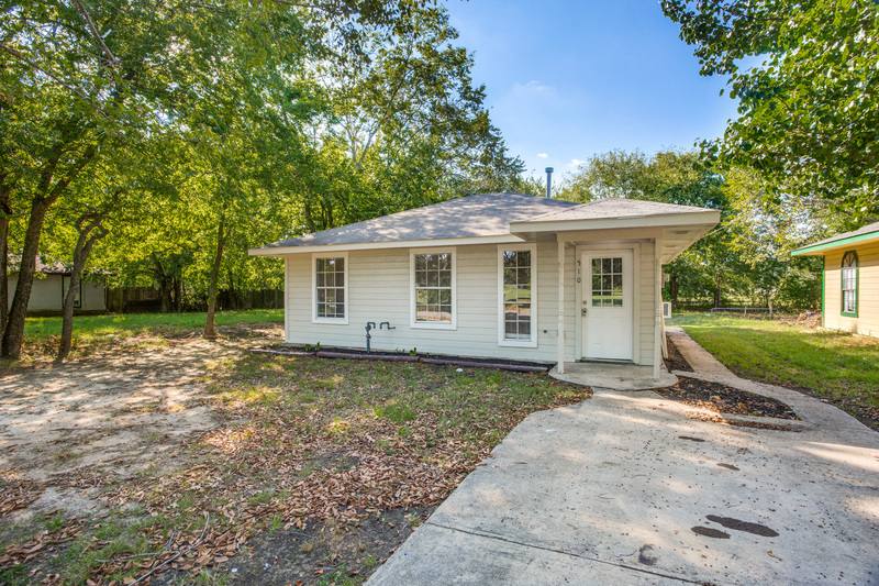 House for rent at 510 Frazier St, Terrell, TX 75160