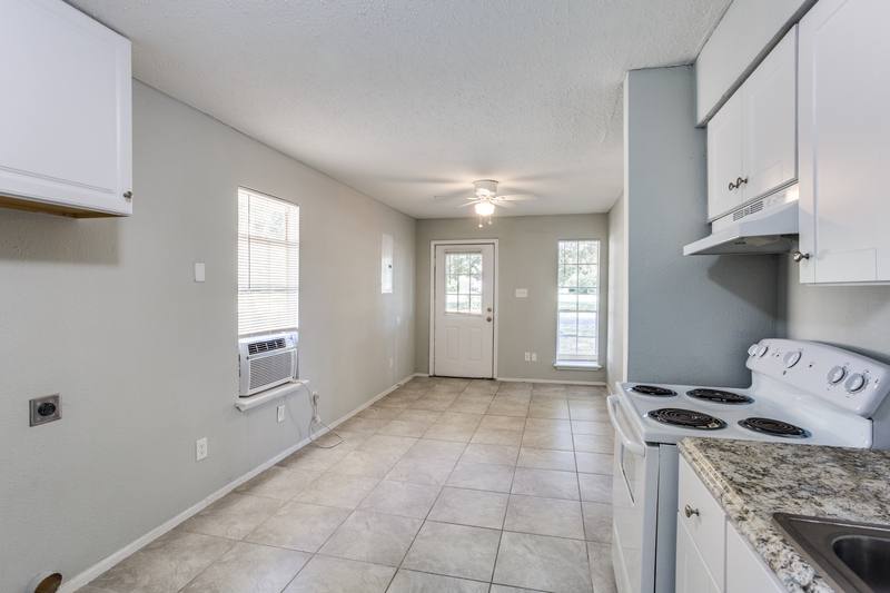 House for rent at 510 Frazier St, Terrell, TX 75160