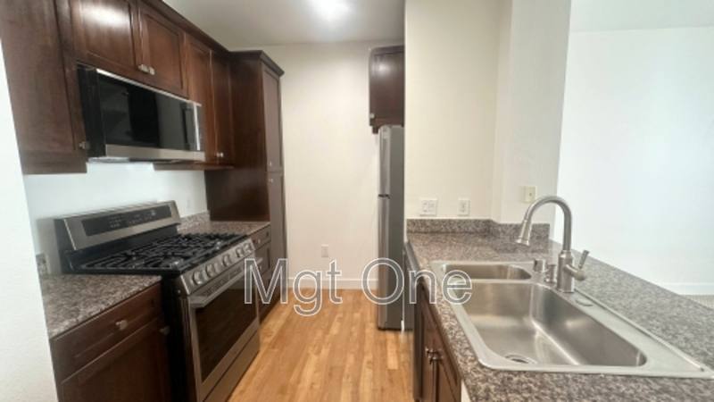 Condo for rent at 2379 Scholarship, Irvine, CA 92612