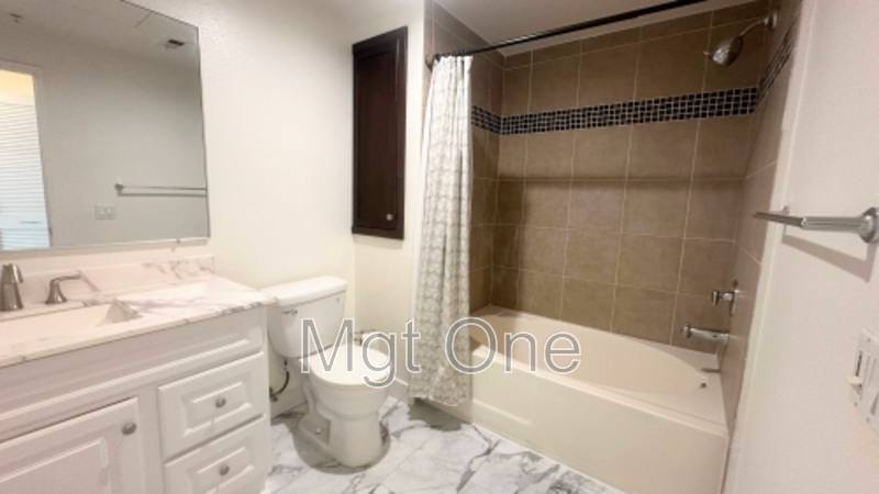 Condo for rent at 2379 Scholarship, Irvine, CA 92612