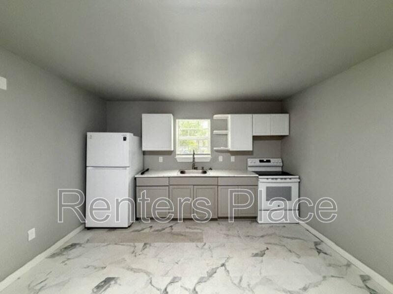 House for rent at 1322 N Birmingham Place #C, Tulsa, OK 74110