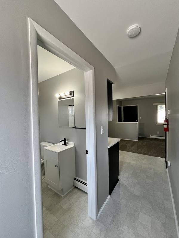 Apartment for rent at 4059 Longtin Ave #1, Lincoln Park, MI 48146