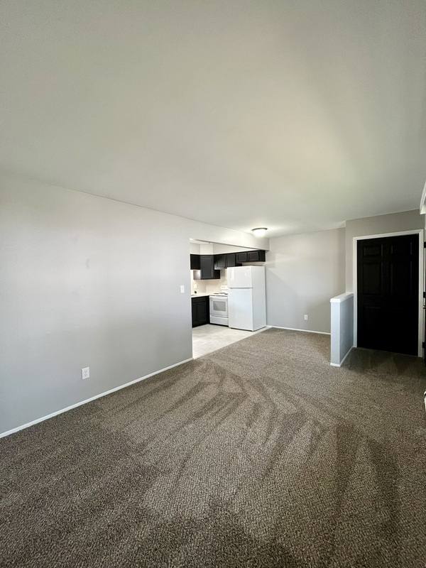 Apartment for rent at 4059 Longtin Ave #1, Lincoln Park, MI 48146