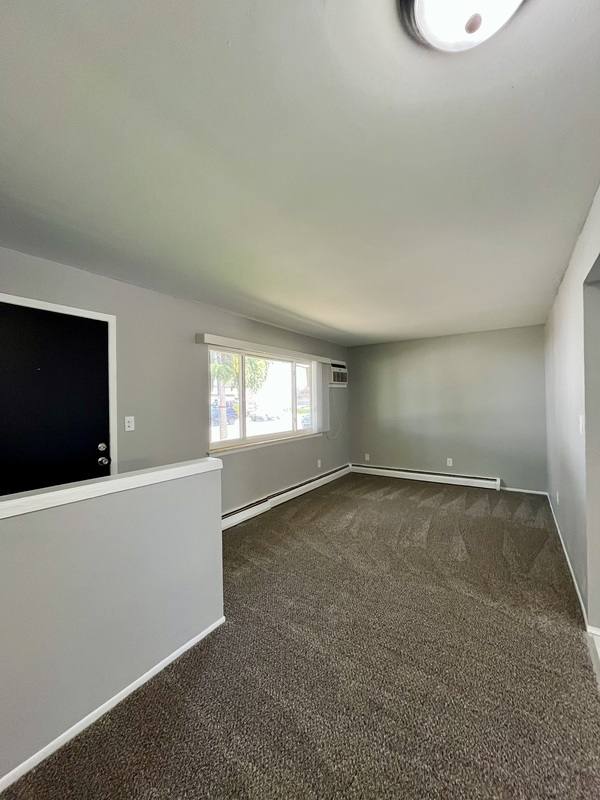 Apartment for rent at 4059 Longtin Ave #1, Lincoln Park, MI 48146