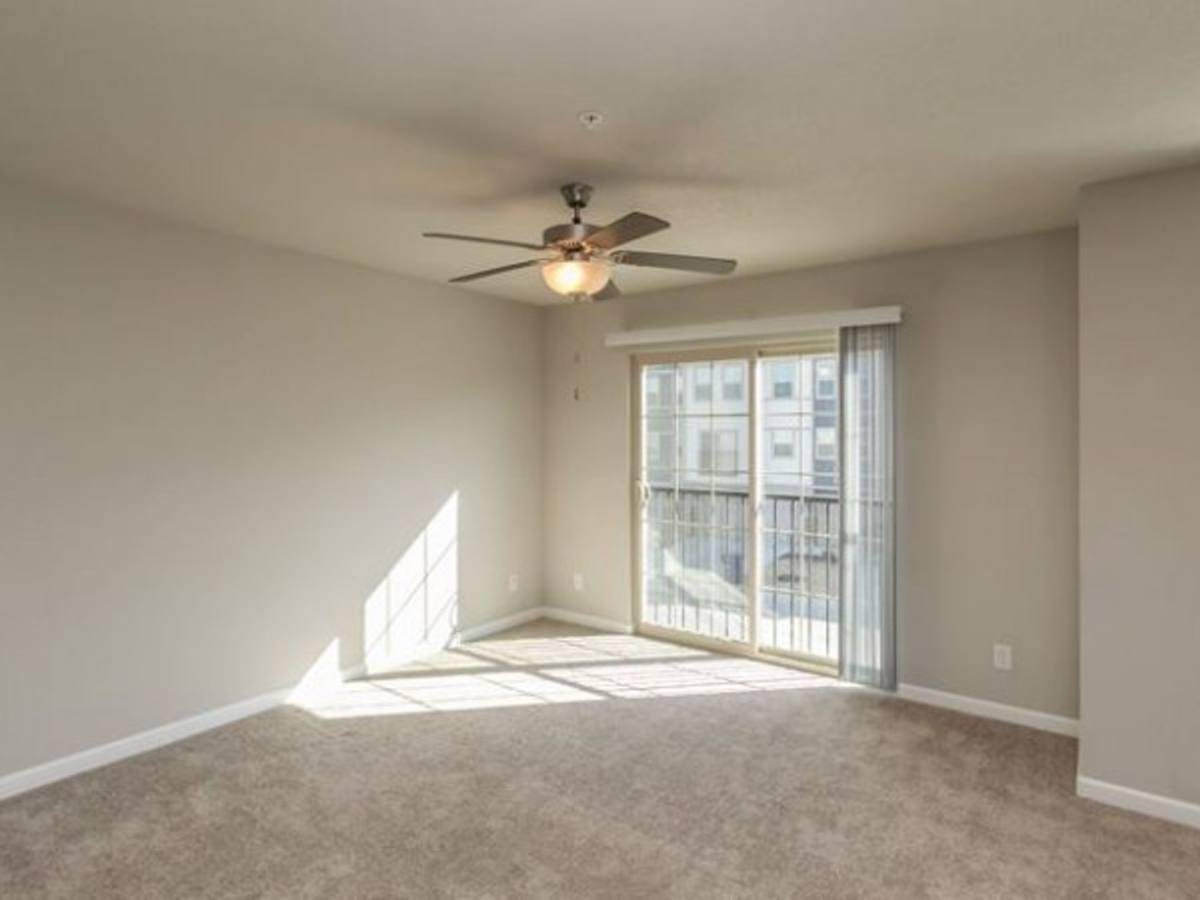 Townhouse for rent at 1084 Jasper Dr, West Des Moines, IA 50266
