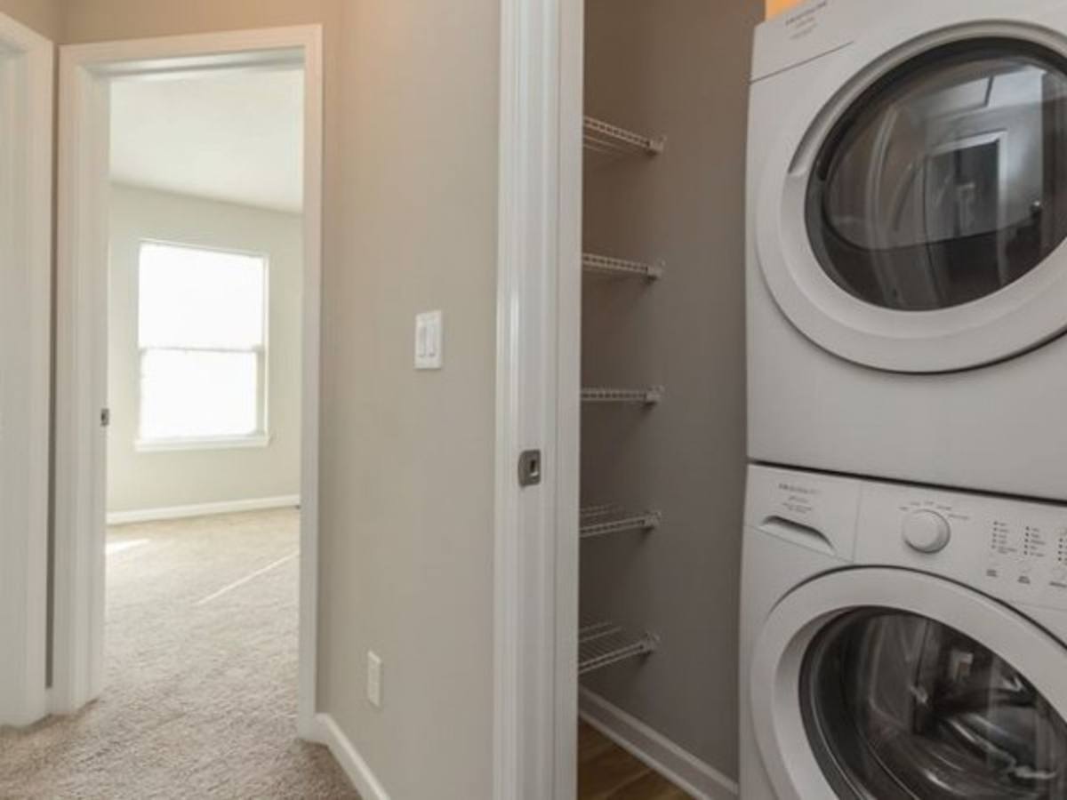 Townhouse for rent at 1084 Jasper Dr, West Des Moines, IA 50266