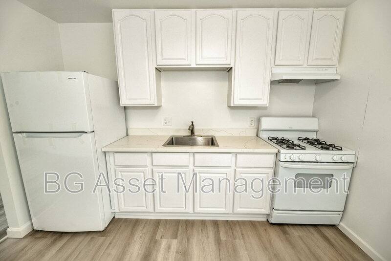 Apartment for rent at 146 19th St #I, Richmond, CA 94801