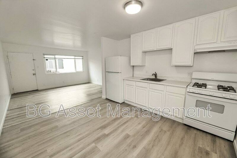 Apartment for rent at 146 19th St #I, Richmond, CA 94801