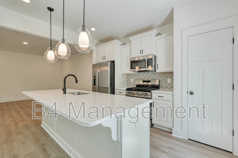 Townhouse for rent at 416 W Parima Court, Spartanburg, SC 29301