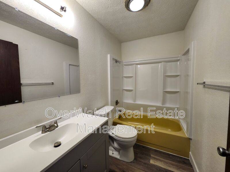 Apartment for rent at 821 E 12th Ave #5, Anchorage, AK 99501