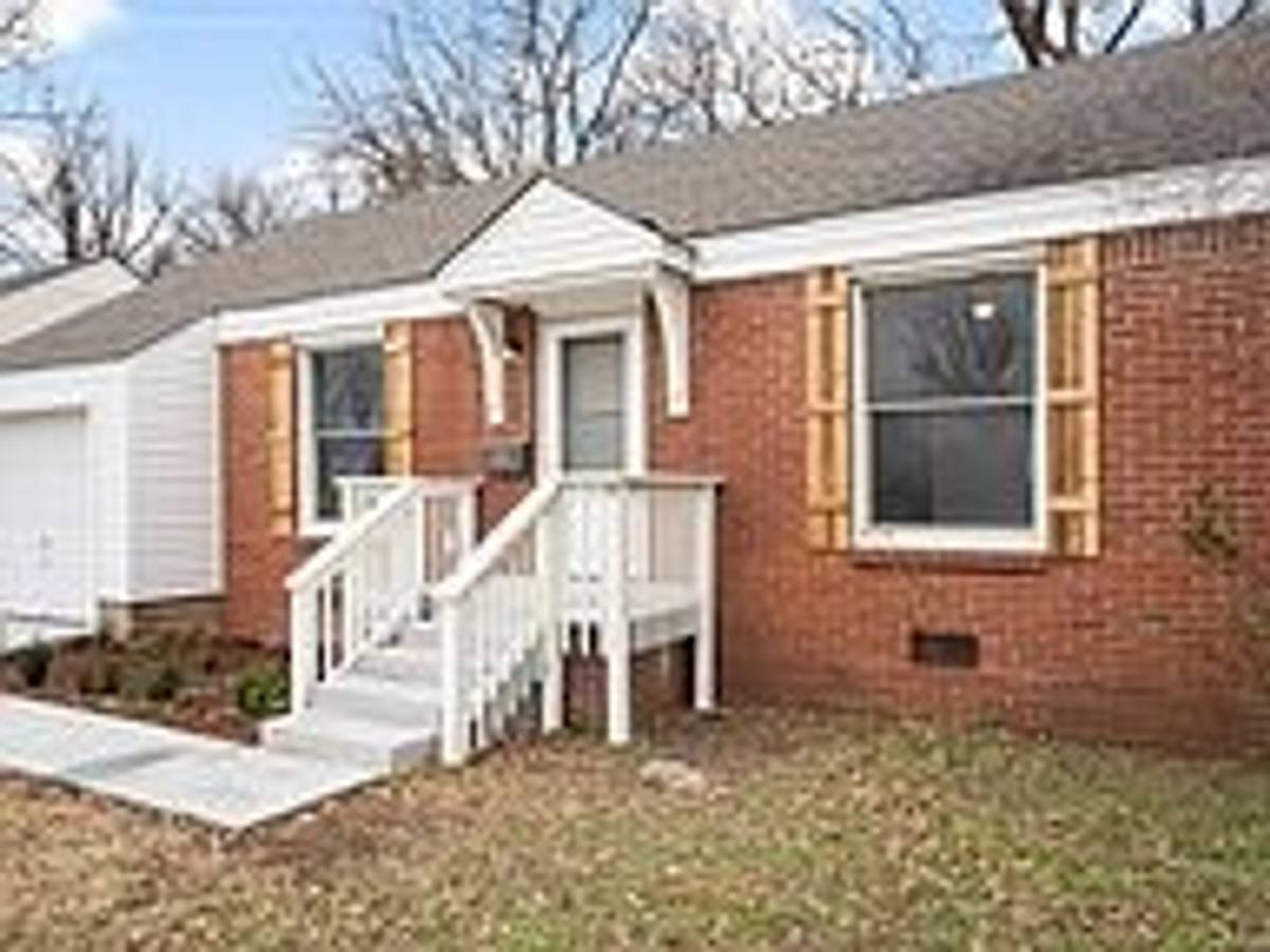 House for rent at 537 S Marion Ave, Tulsa, OK 74112