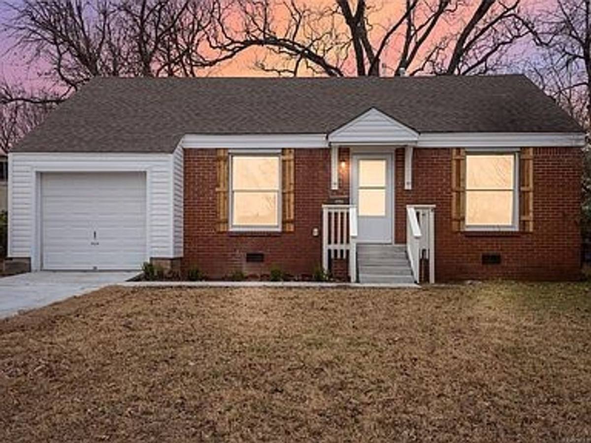 House for rent at 537 S Marion Ave, Tulsa, OK 74112