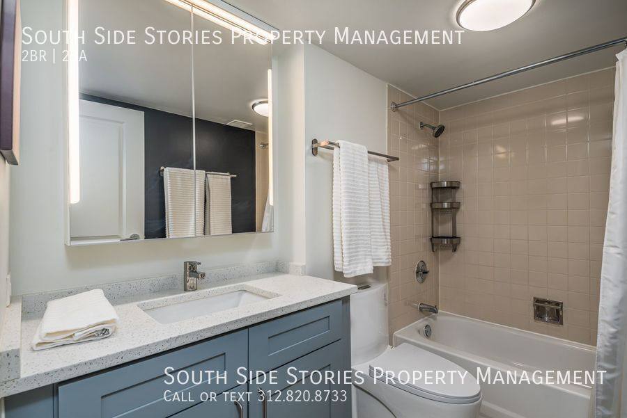 Apartment for rent at 626 E Woodland Park #608, Chicago, IL 60616