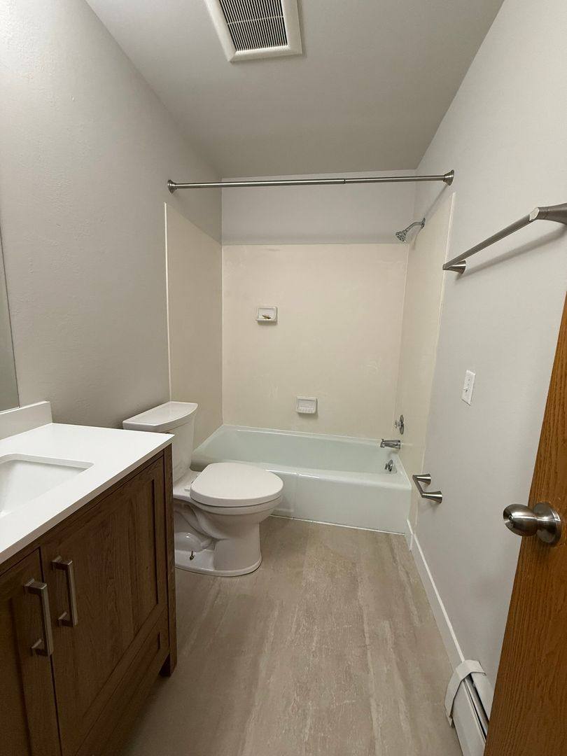 Apartment for rent at 3401-3405 Kipling Dr, Madison, WI 53704