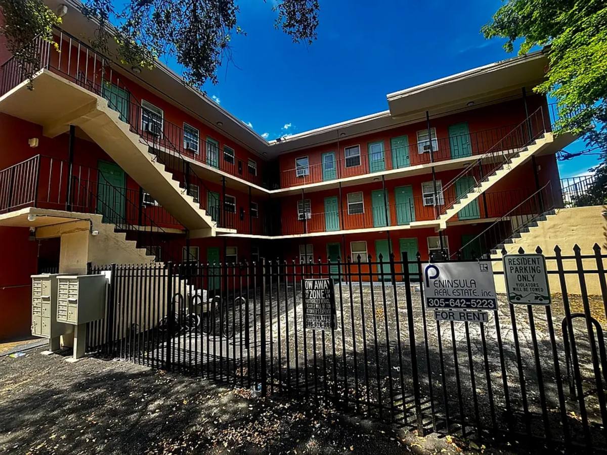 Apartment for rent at 3669 Thomas Ave, Miami, FL 33133