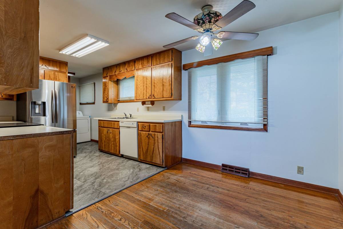 House for rent at 2106 Campbell Dr, Champaign, IL 61821