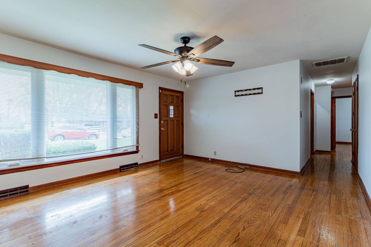 House for rent at 2106 Campbell Dr, Champaign, IL 61821