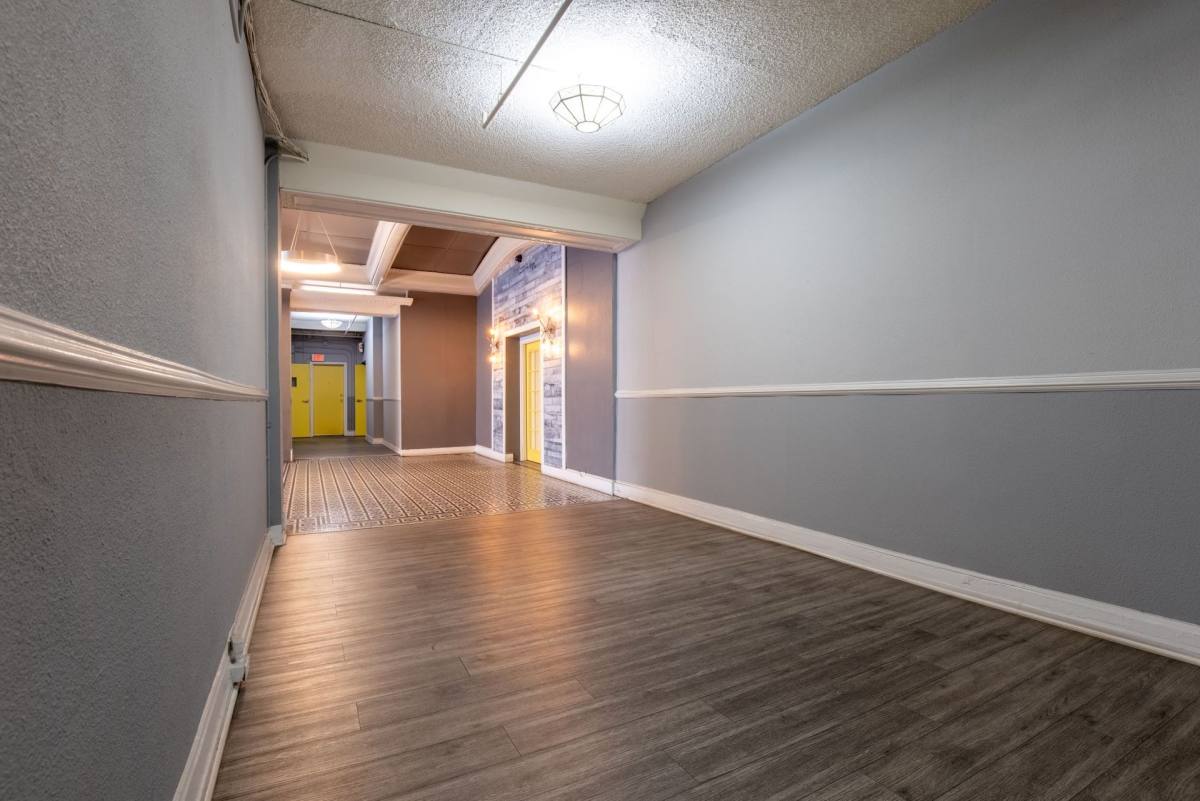 Apartment for rent at 729 S Union Ave, Los Angeles, CA 90017