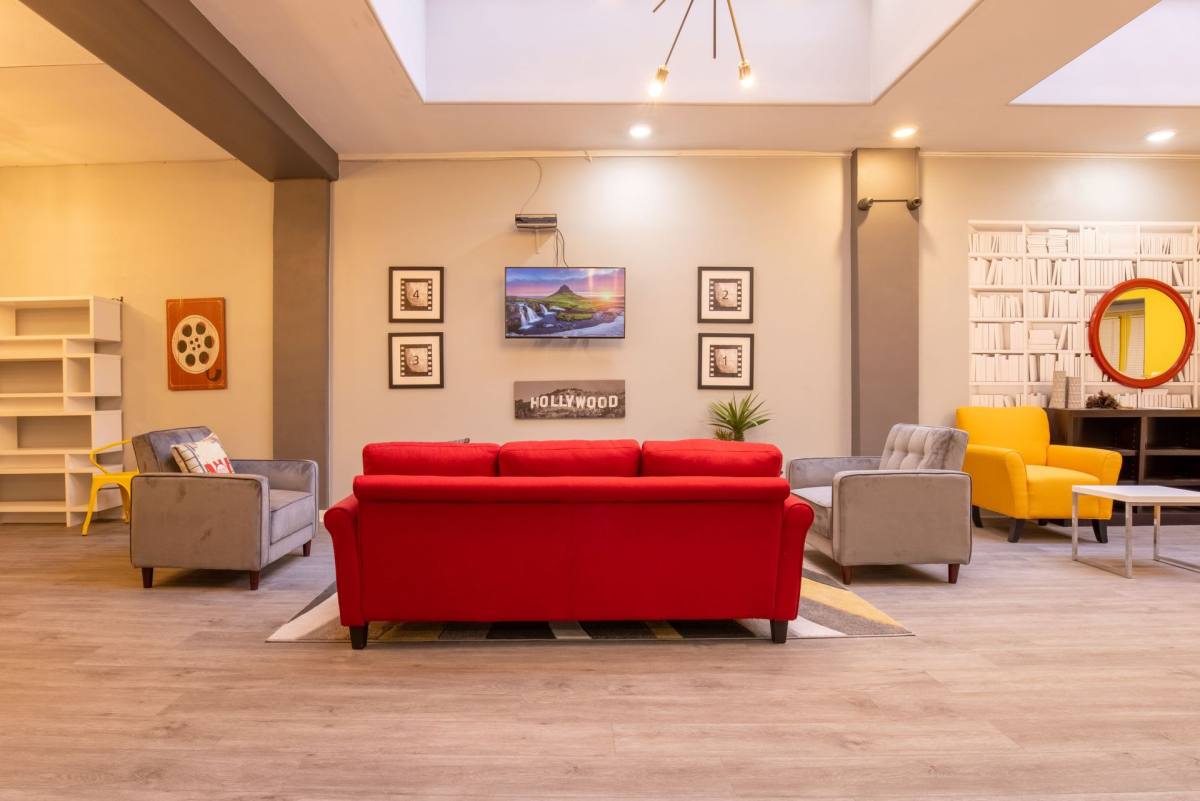 Apartment for rent at 729 S Union Ave, Los Angeles, CA 90017