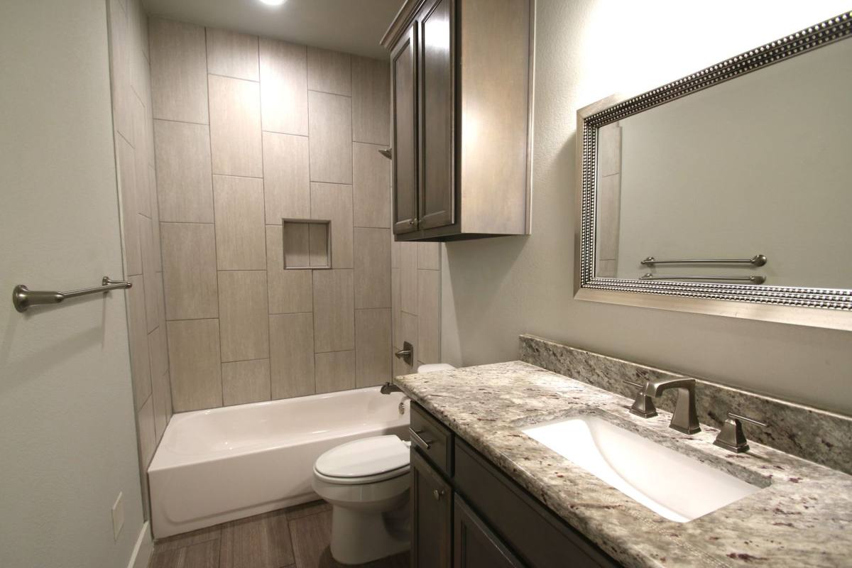 Apartment for rent at 8037-8039 Arbor Ave, Fort Worth, TX 76116